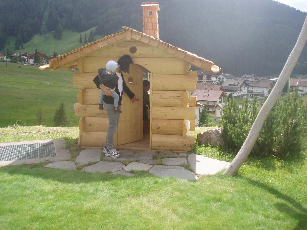 Garni La Majon Hotell Selva di Val Gardena Eksteriør bilde
