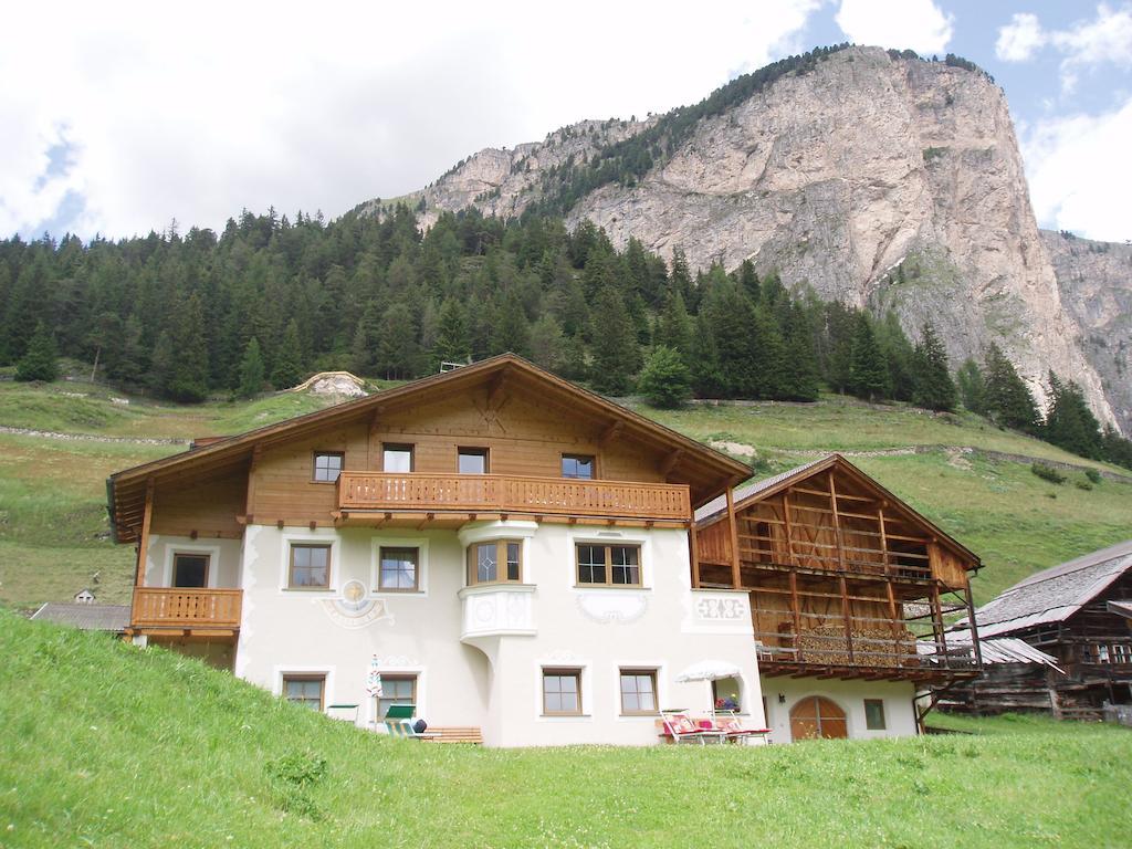 Garni La Majon Hotell Selva di Val Gardena Eksteriør bilde