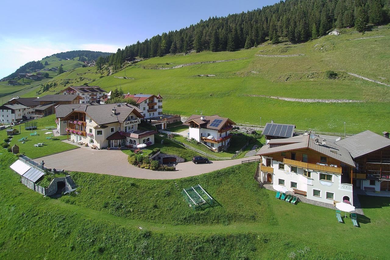 Garni La Majon Hotell Selva di Val Gardena Eksteriør bilde
