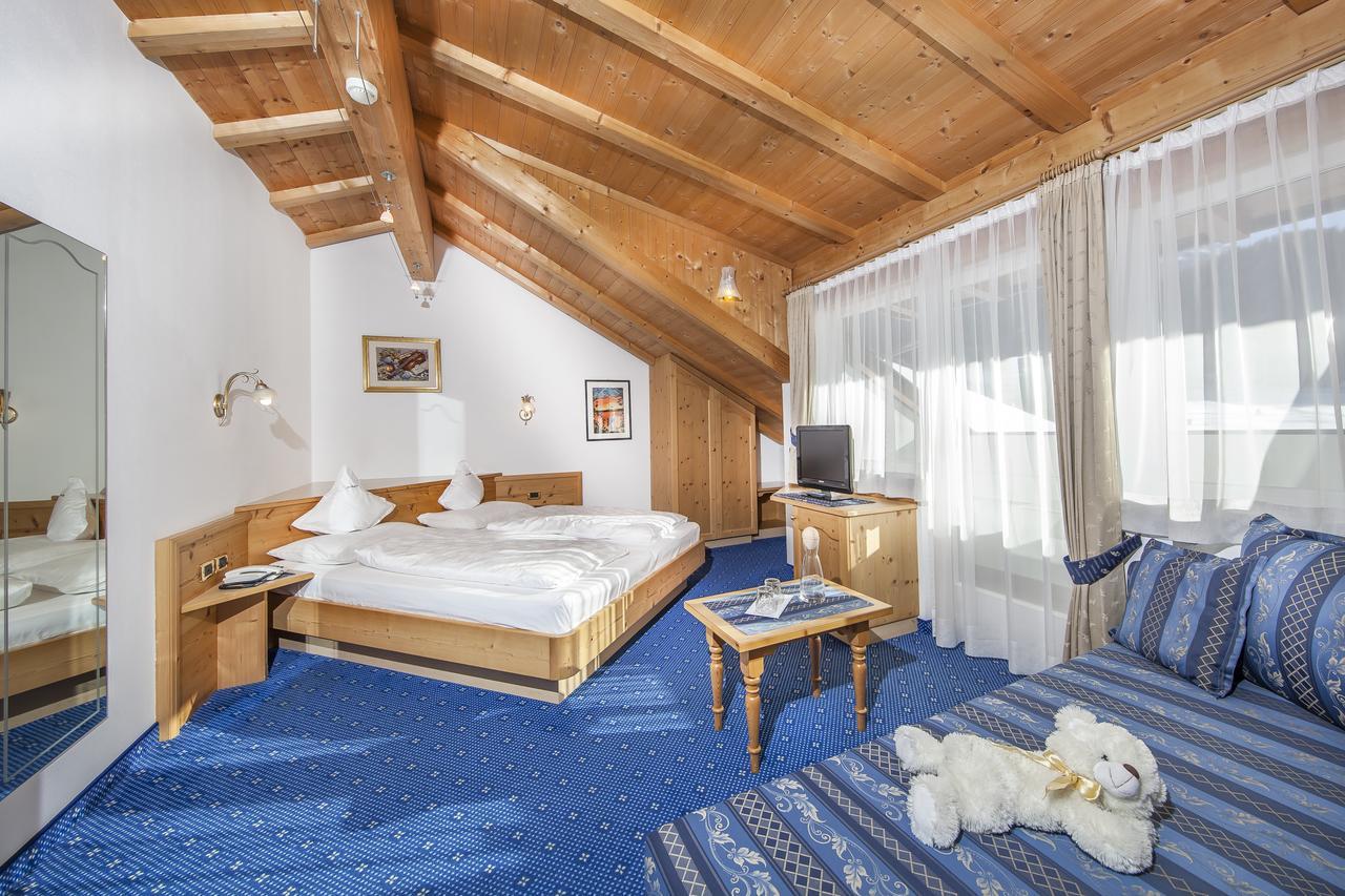 Garni La Majon Hotell Selva di Val Gardena Eksteriør bilde